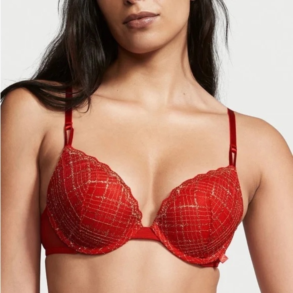 Victoria’s Secret Push Up Lined Demi Lace Bra Red Gold Metallic Size 32 D NEW